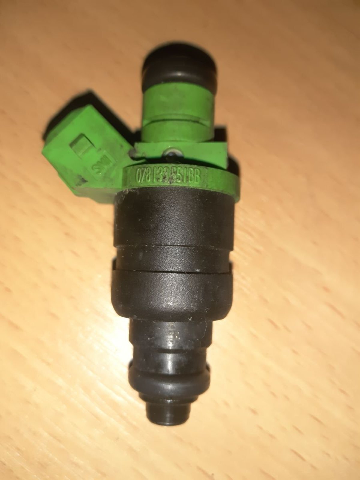 Форсунка впрыска топлива 2.8, 2.4 Audi A4 B5 (1994-2001) 078133551BB