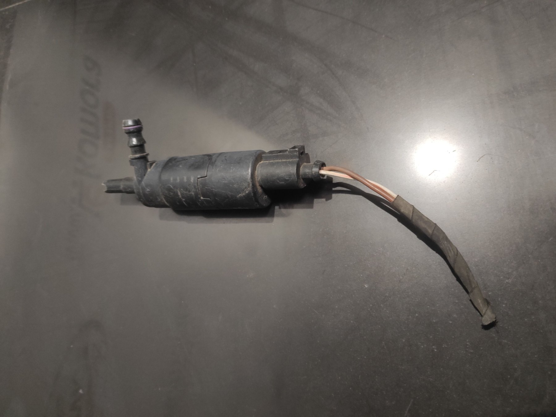 Насос омивача фар Audi A5 8T (2007-2016) 3B7955681