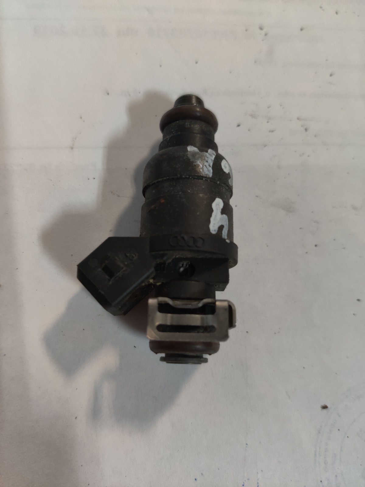 форсунка дизельна в зборі, розпилювач + тримач; форсунка інжектора; форсунки електромагнітні Audi A6 C5 (1997-2004) 078133551AC