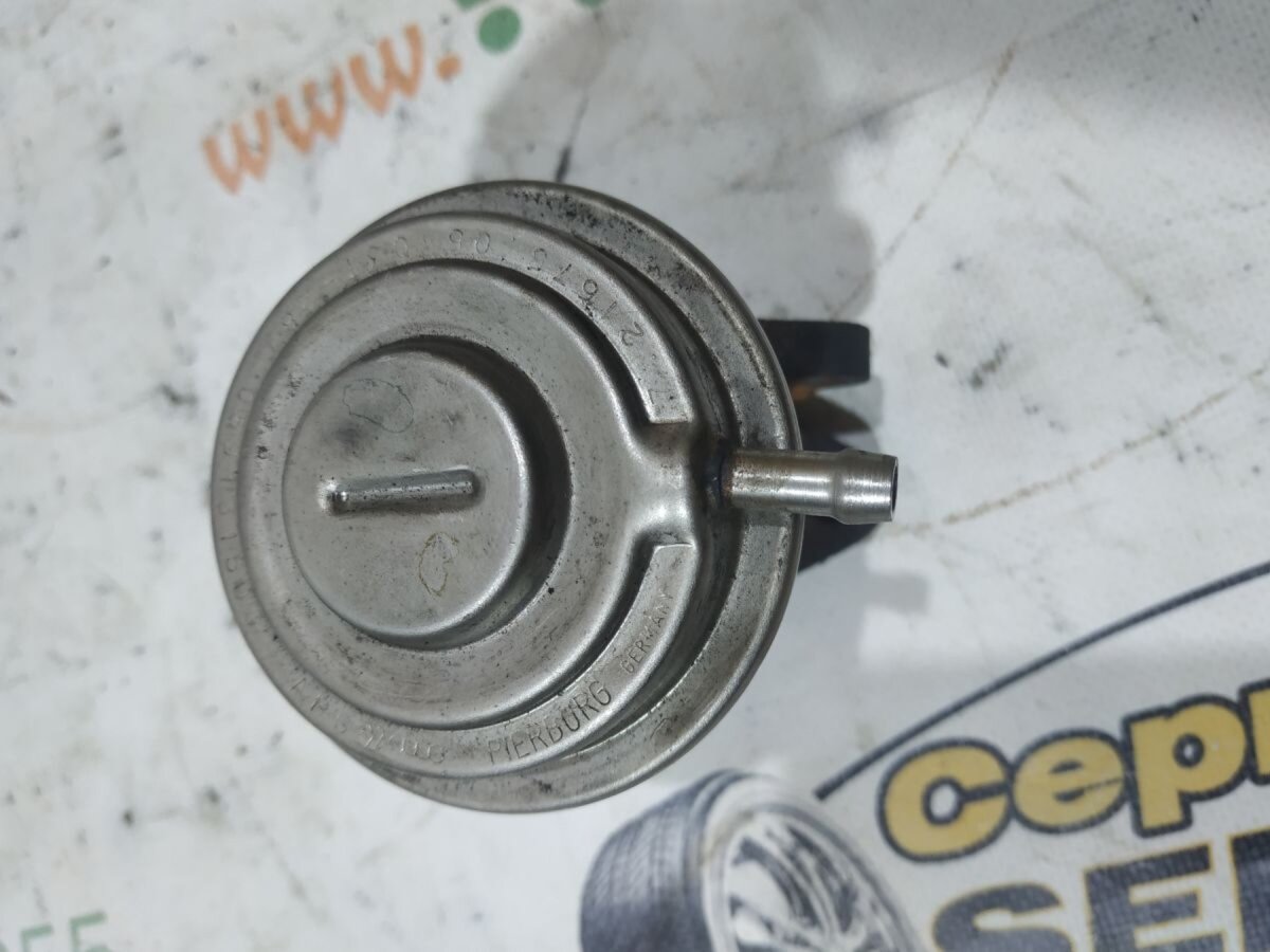 Клапан рециркуляції газів Audi A6 C5 (1997-2004) 059131503