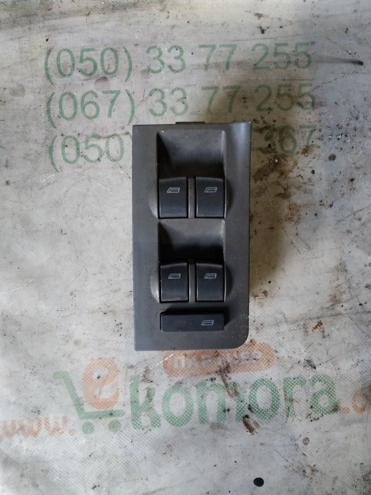 Перемикач склопідіймача Audi A6 C5 (1997-2004) 4B0959851