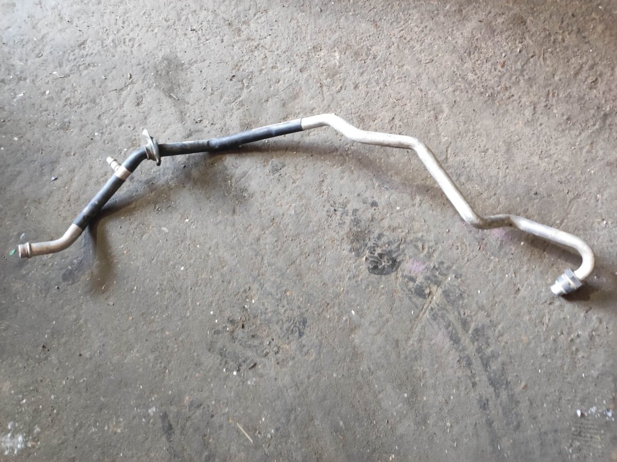 Трубка кондиционера Audi A6 C5 (1997-2004) 4B1260740