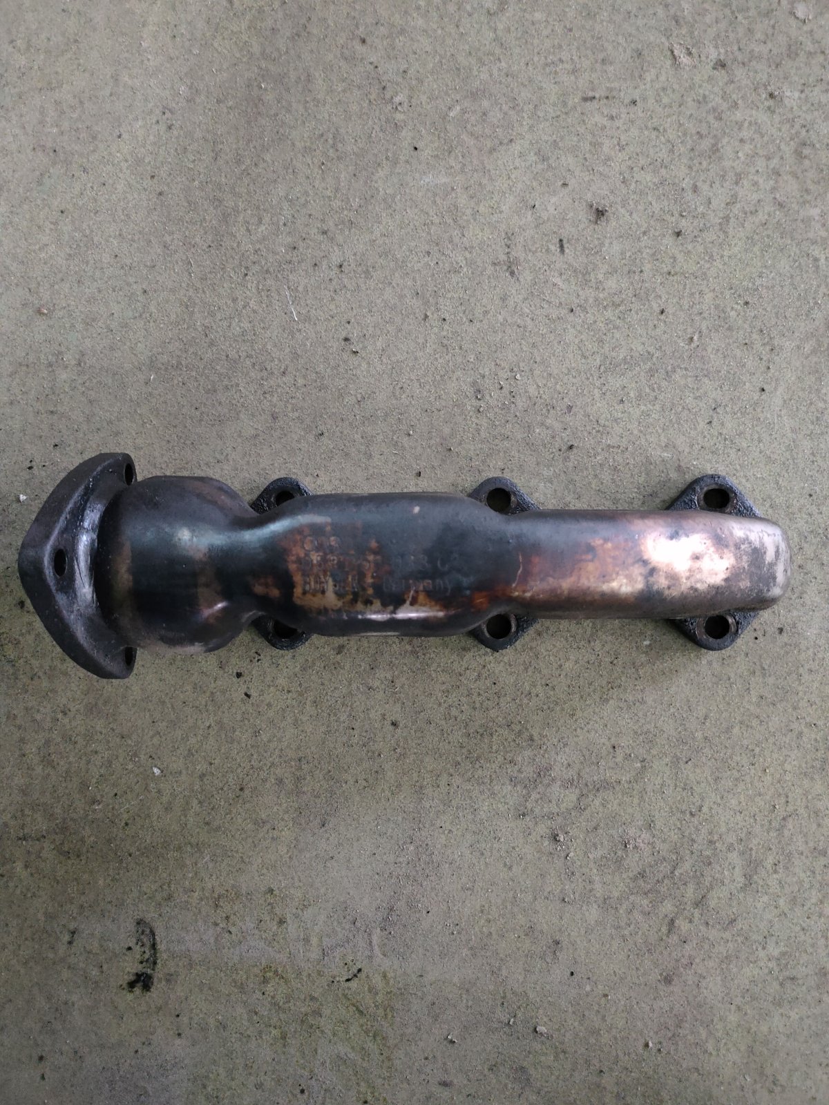 Выпускной коллектор Audi A6 C5 (1997-2004) 059253033C