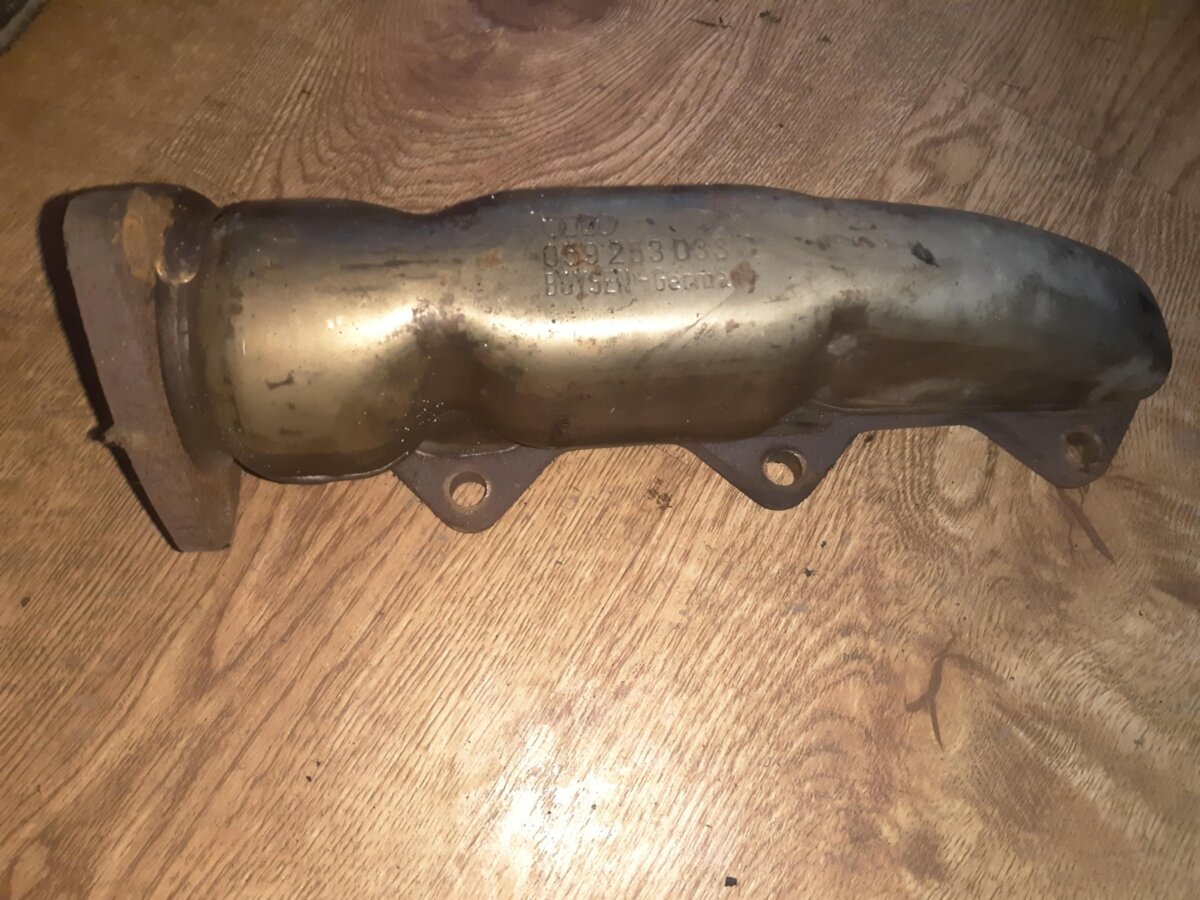 Выпускной коллектор Audi A6 C5 (1997-2004) 059253033C
