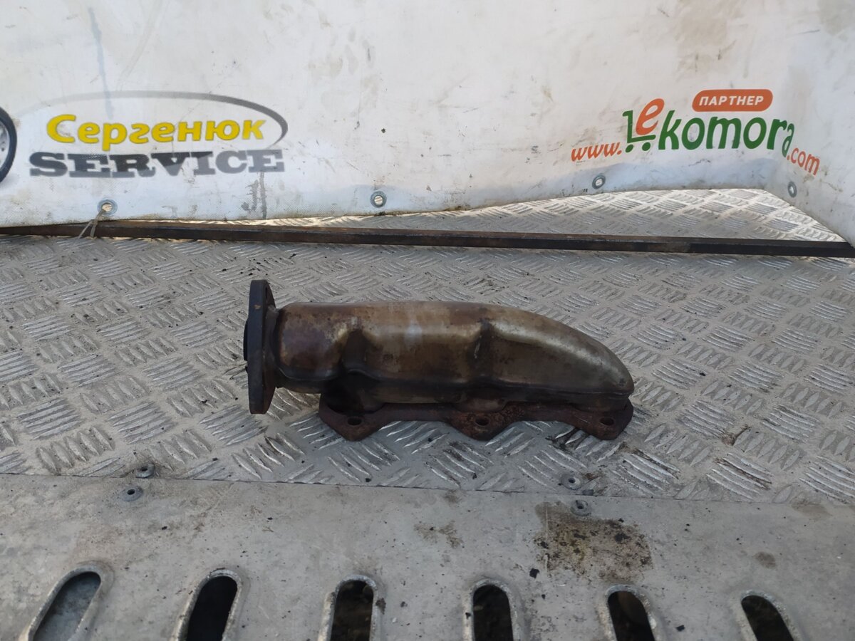 Выпускной коллектор Audi A6 C5 (1997-2004) 059253033M