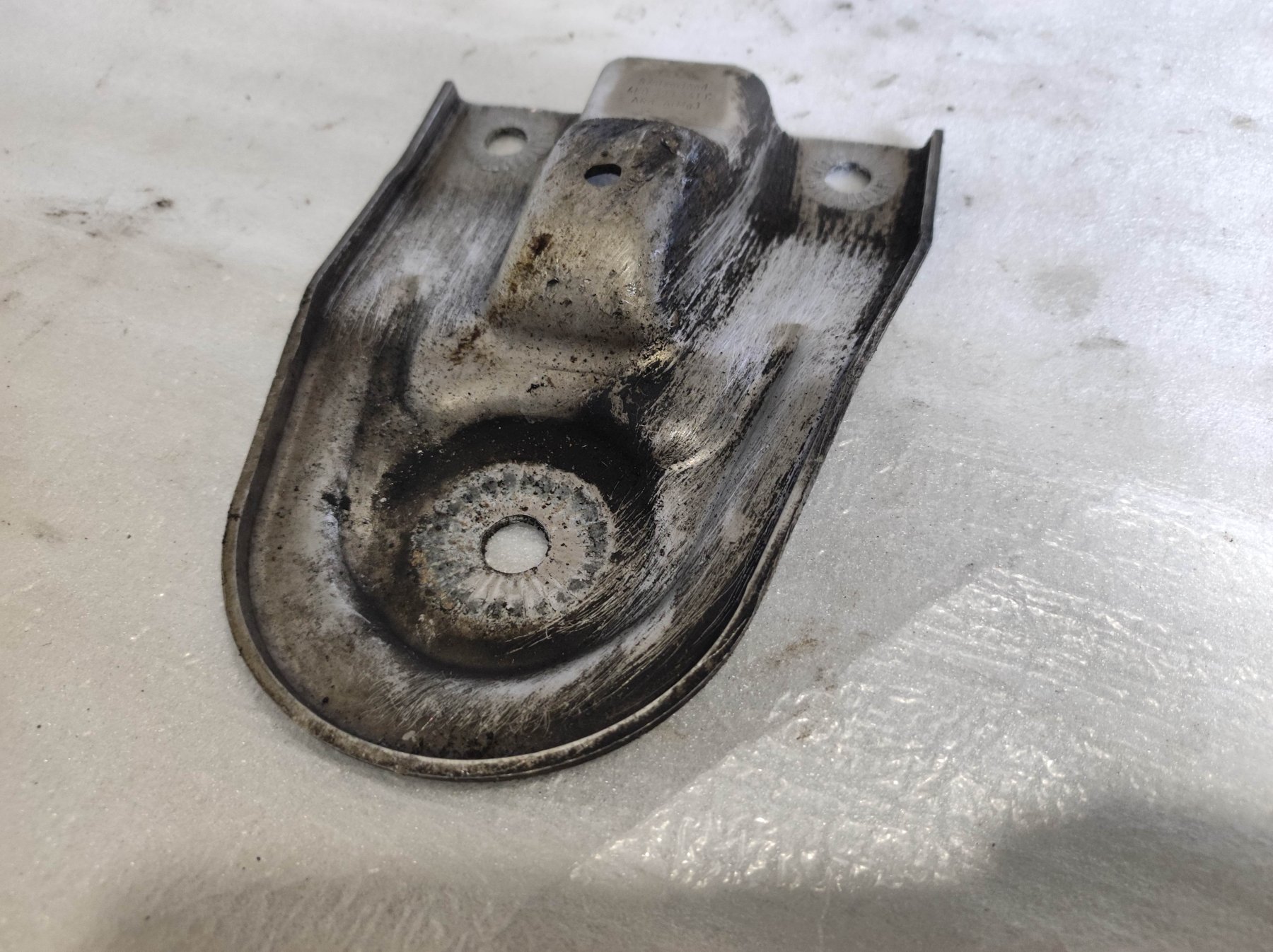 Audi A6 C6 (2004-2011) 4F0399541C