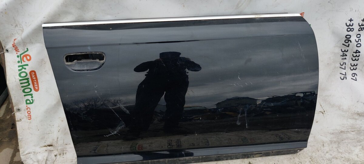 Двері передні право audi a6 c6 Audi A6 C6 (2004-2011) 4F0831052D