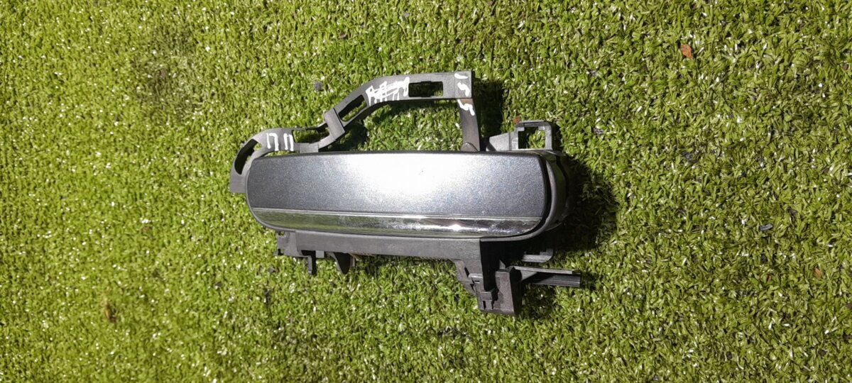 Ручка двері прав Audi A6 C6 (2004-2011) 4F0837886