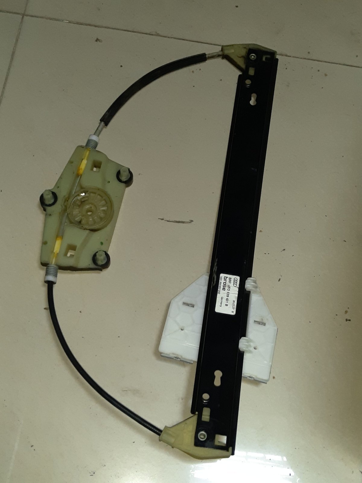 Склопідйомник Audi A6 C6 (2004-2011) 4F0839461B