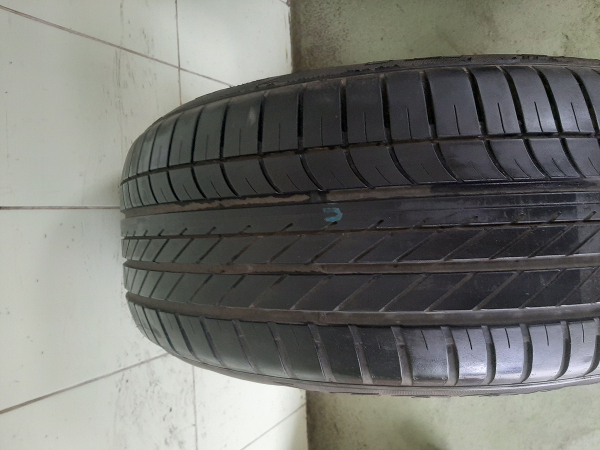 Автошина Goodyear Eagle F1 275 /45 R20 110Y Літо Вживаний