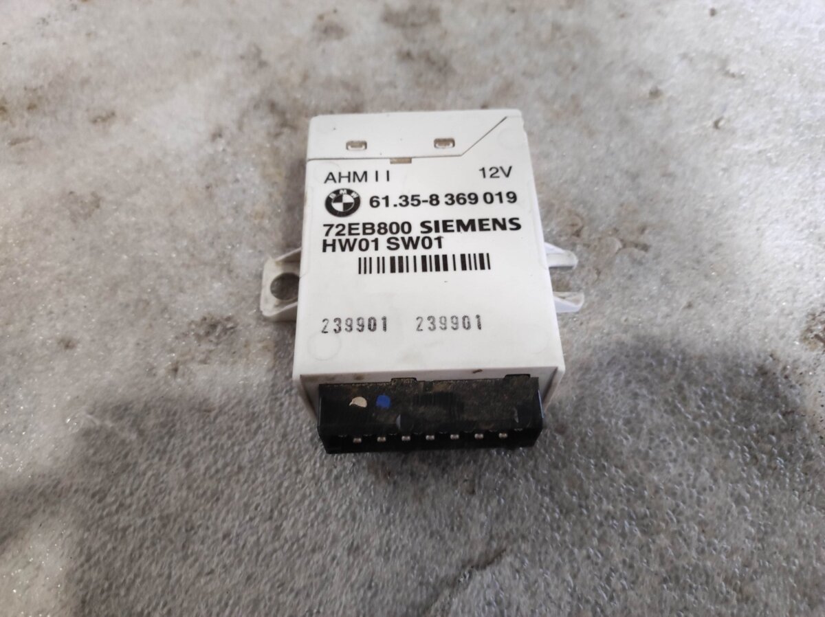 Блок управління фаркопом BMW 5 Series E39 (1995-2003) 61358369019