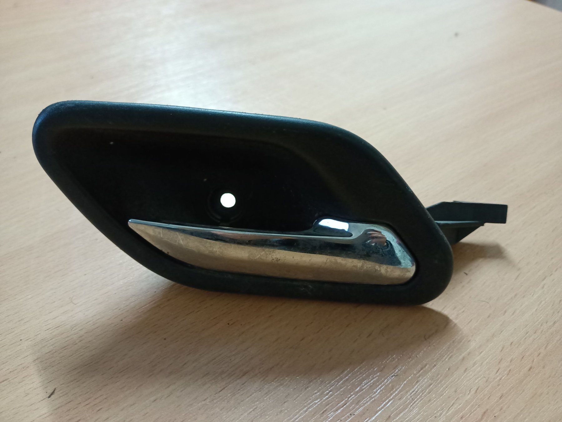 Ручка міжкімнатна права передня bmw e39 BMW 5 Series E39 (1995-2003) 8226050