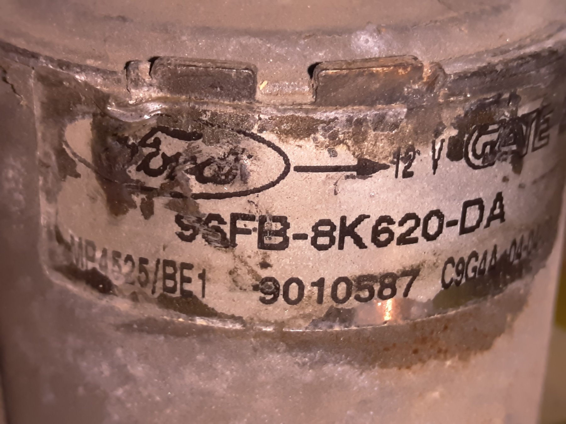 дифузор радіатора охолодження, в зборі з мотором і крильчаткою; дифузор радіатора охолодження, в зборі з двигуном і крильчаткою Ford Fiesta MK4 (1995-2002) 6171117