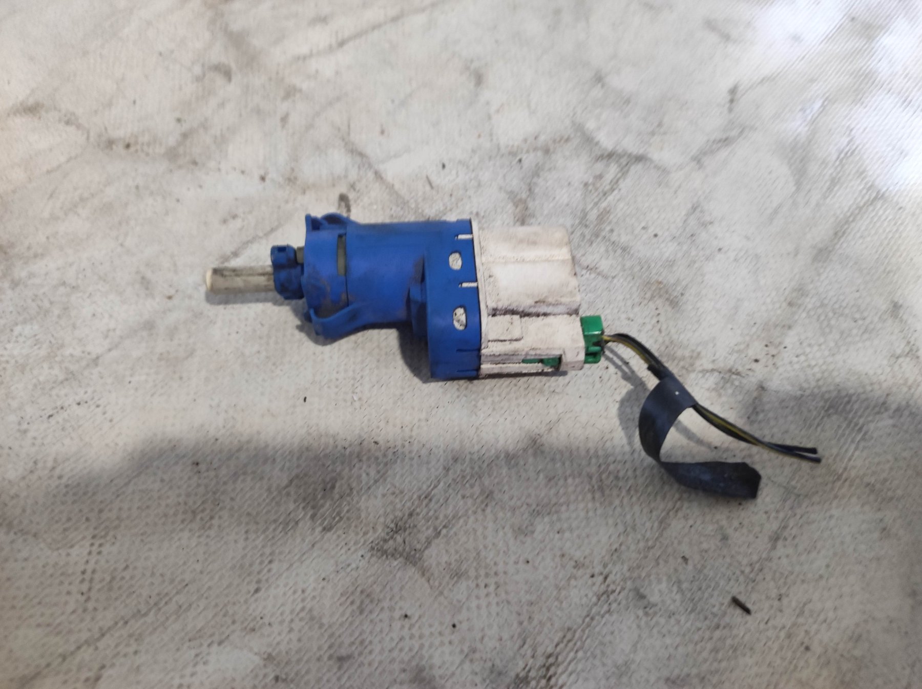 Автозапчастина Ford Transit Connect (2002-до тепер) 3M5T9C872AC