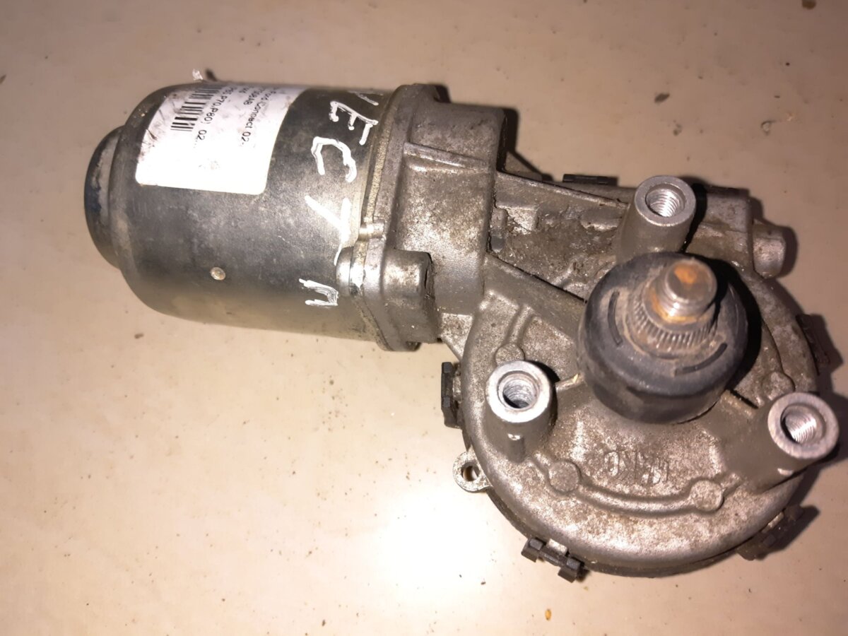 Двигун склоочисника Ford Transit Connect (2002-до тепер) 8T1617508AB