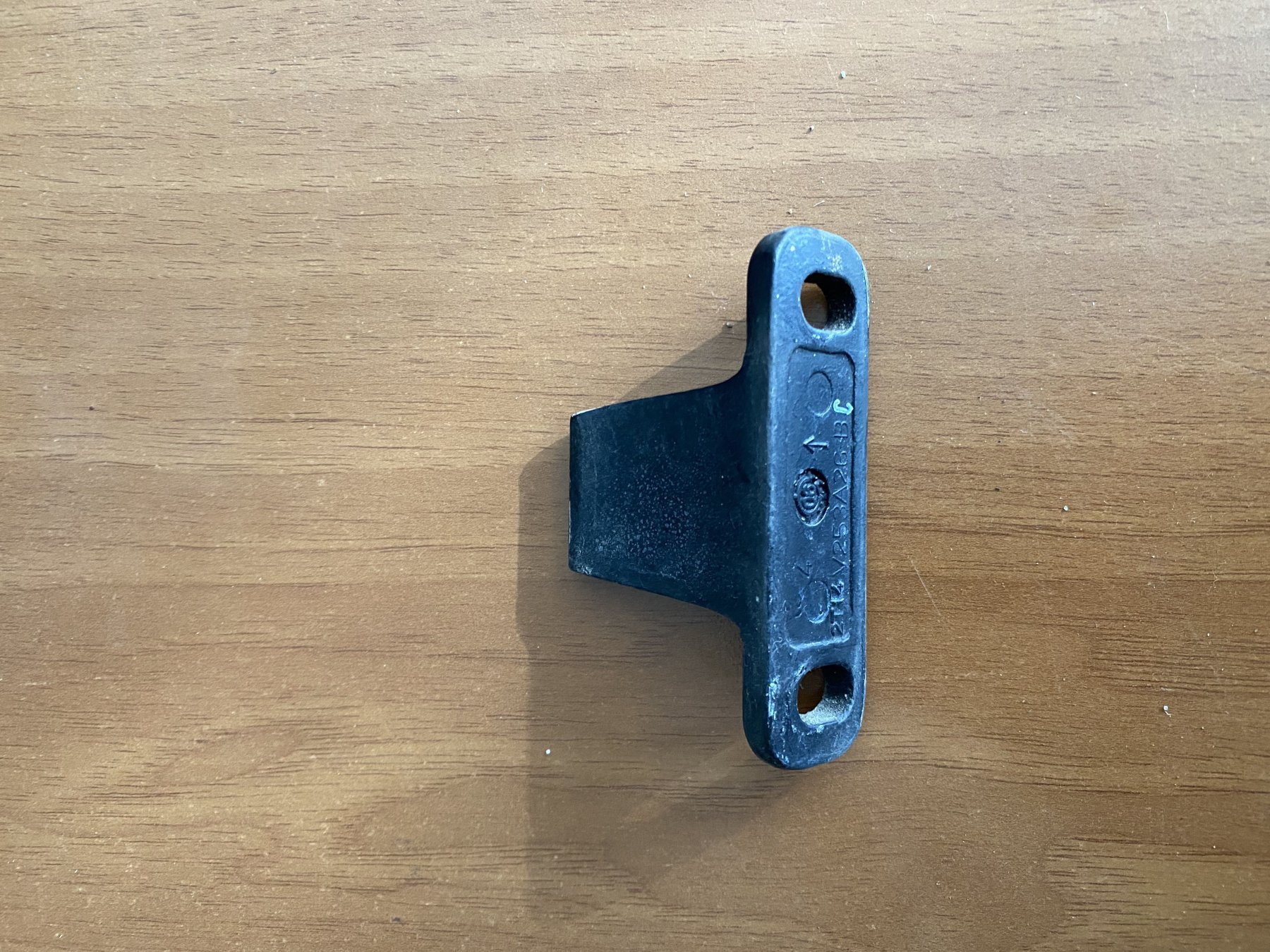 Направляющая двери Ford Transit Connect (2002-до тепер) 2T14V253A26BC