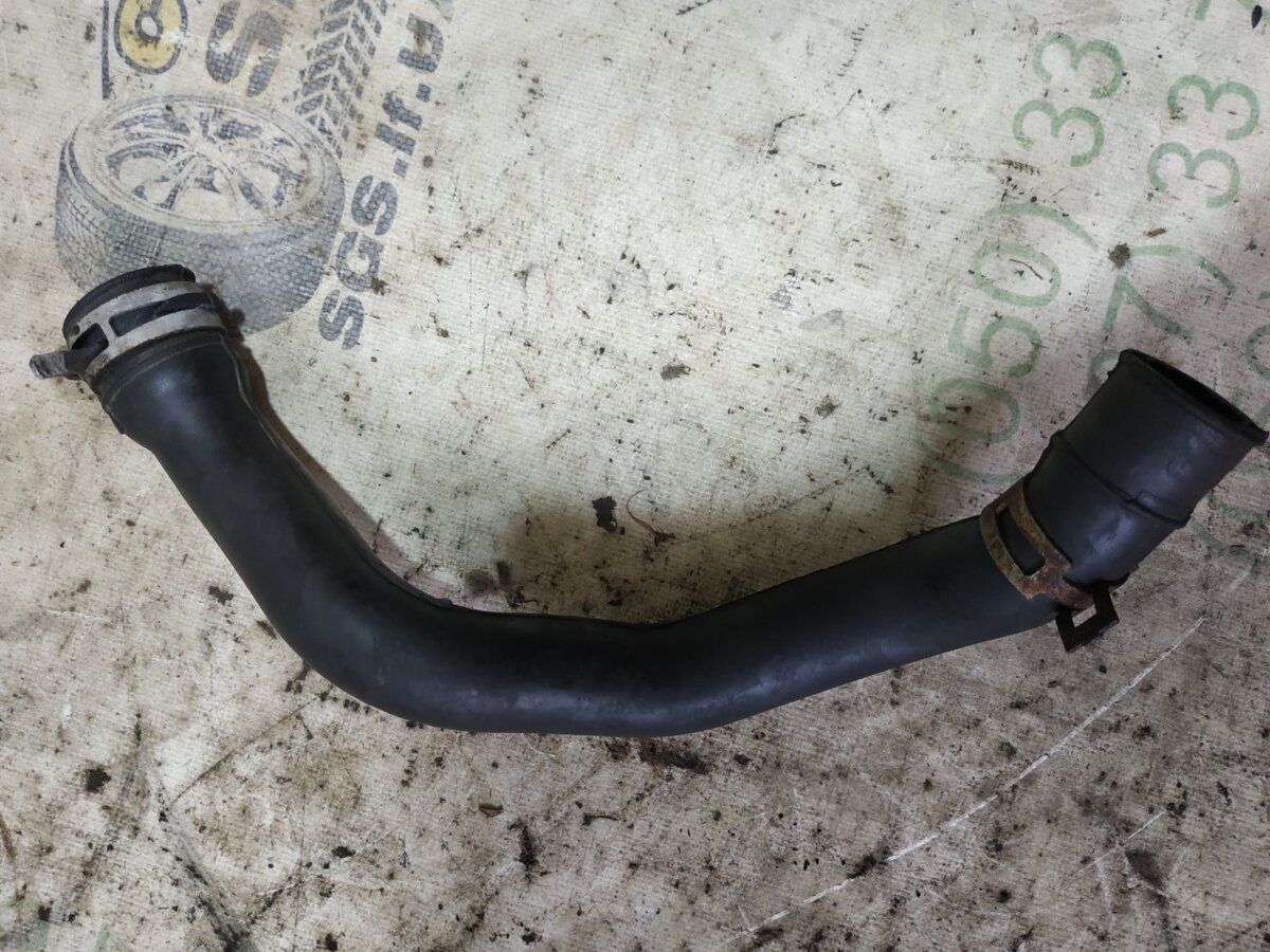 Патрубок вентиляції картера Ford Transit Connect (2002-до тепер) YS6Q6A804BA