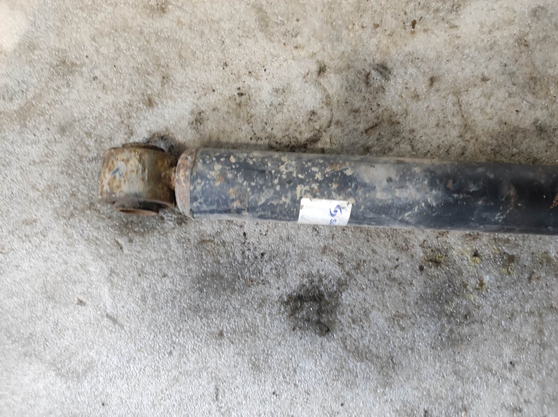 амортизатор передньої підвіски; амортизатори передні; стійка передня; стойка амортизатора передняя; амортизатор передній Hyundai Terracan HP (2001-2007) 54310H1150