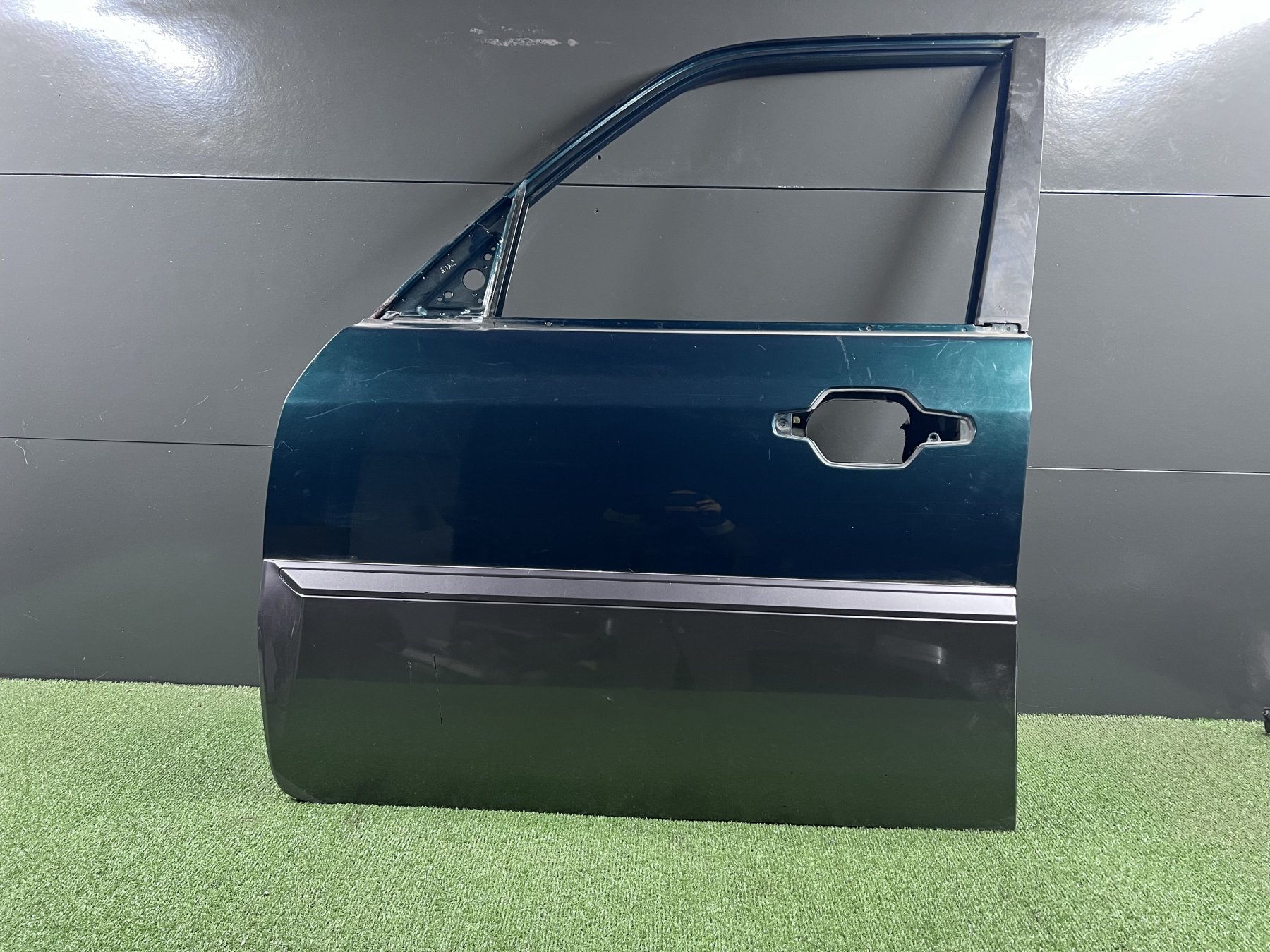 Двері передні ліві Hyundai Terracan HP (2001-2007) 76010H1010