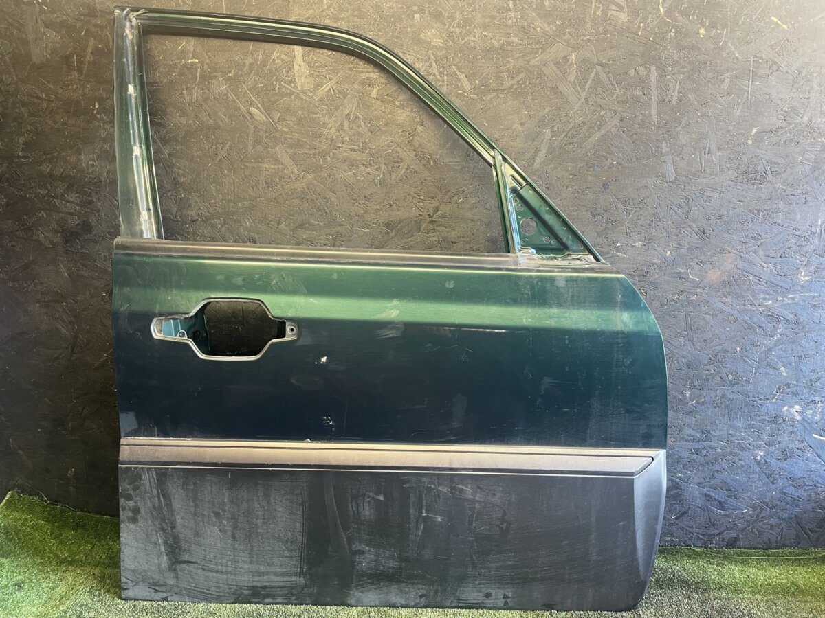 Двері передні праві Hyundai Terracan HP (2001-2007) 76010H1010