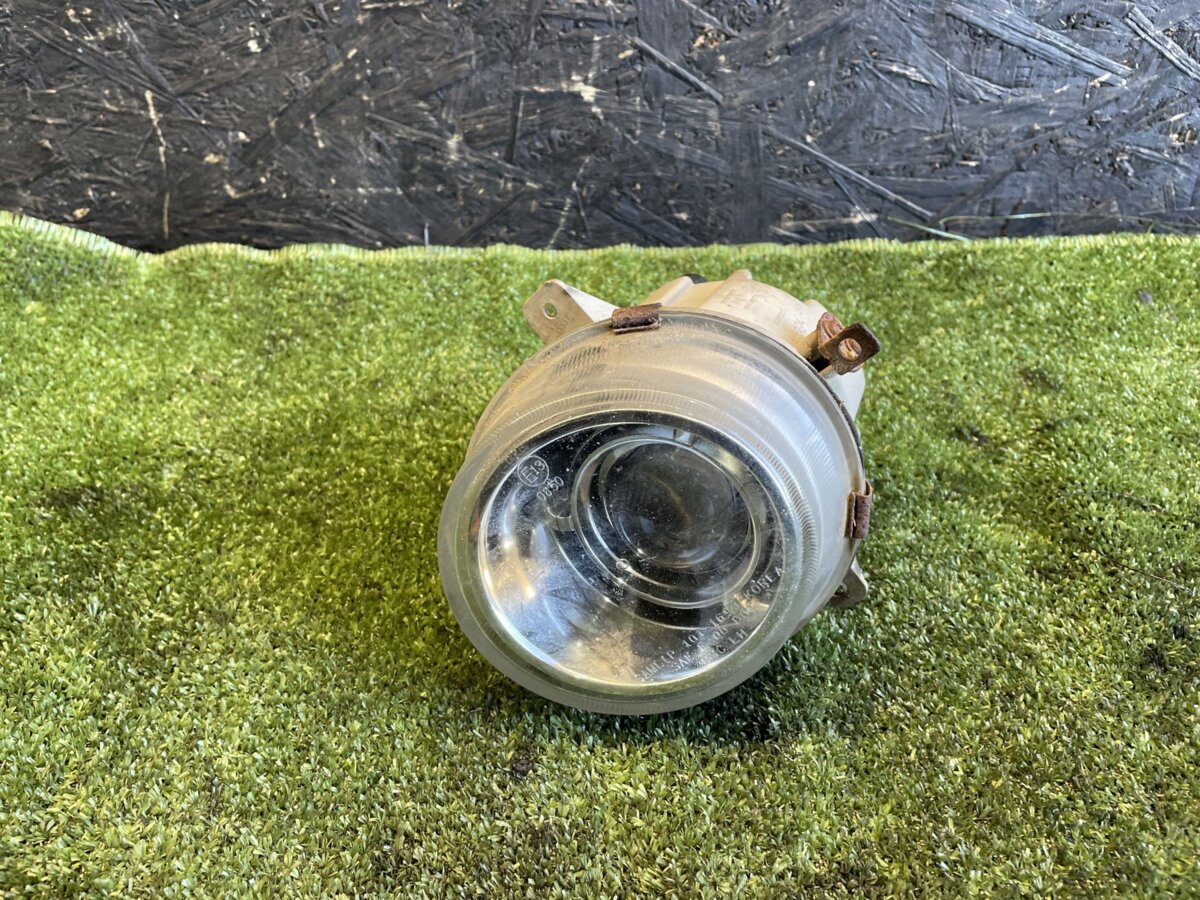 Фара протитуманна ліва Hyundai Terracan HP (2001-2007) 92201H1050