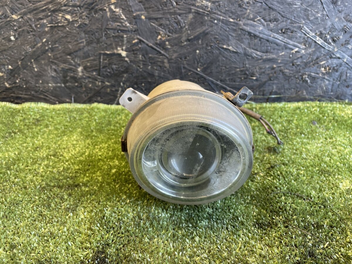 Фара протитуманна права Hyundai Terracan HP (2001-2007) 92202H1050