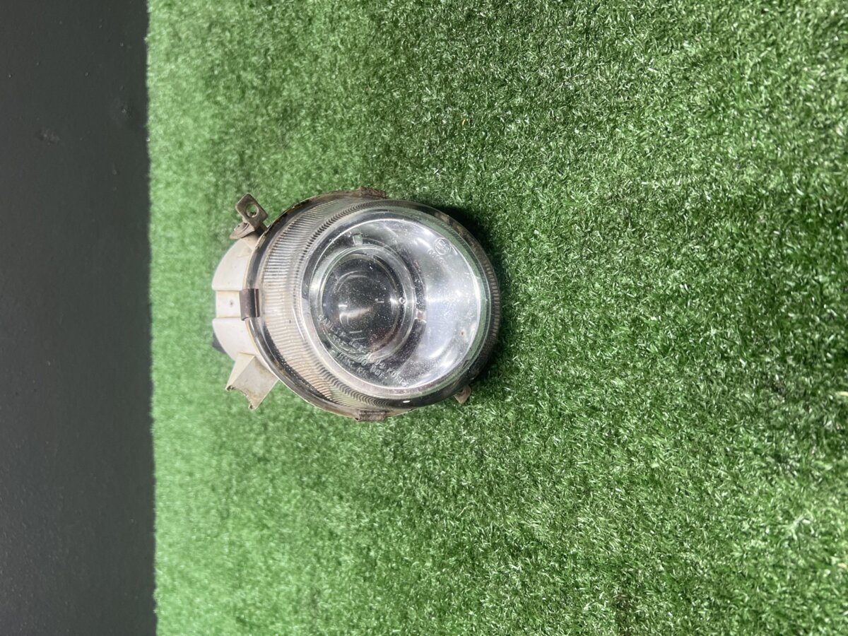 Фара протитуманна, права Hyundai Terracan HP (2001-2007) 92202H1050