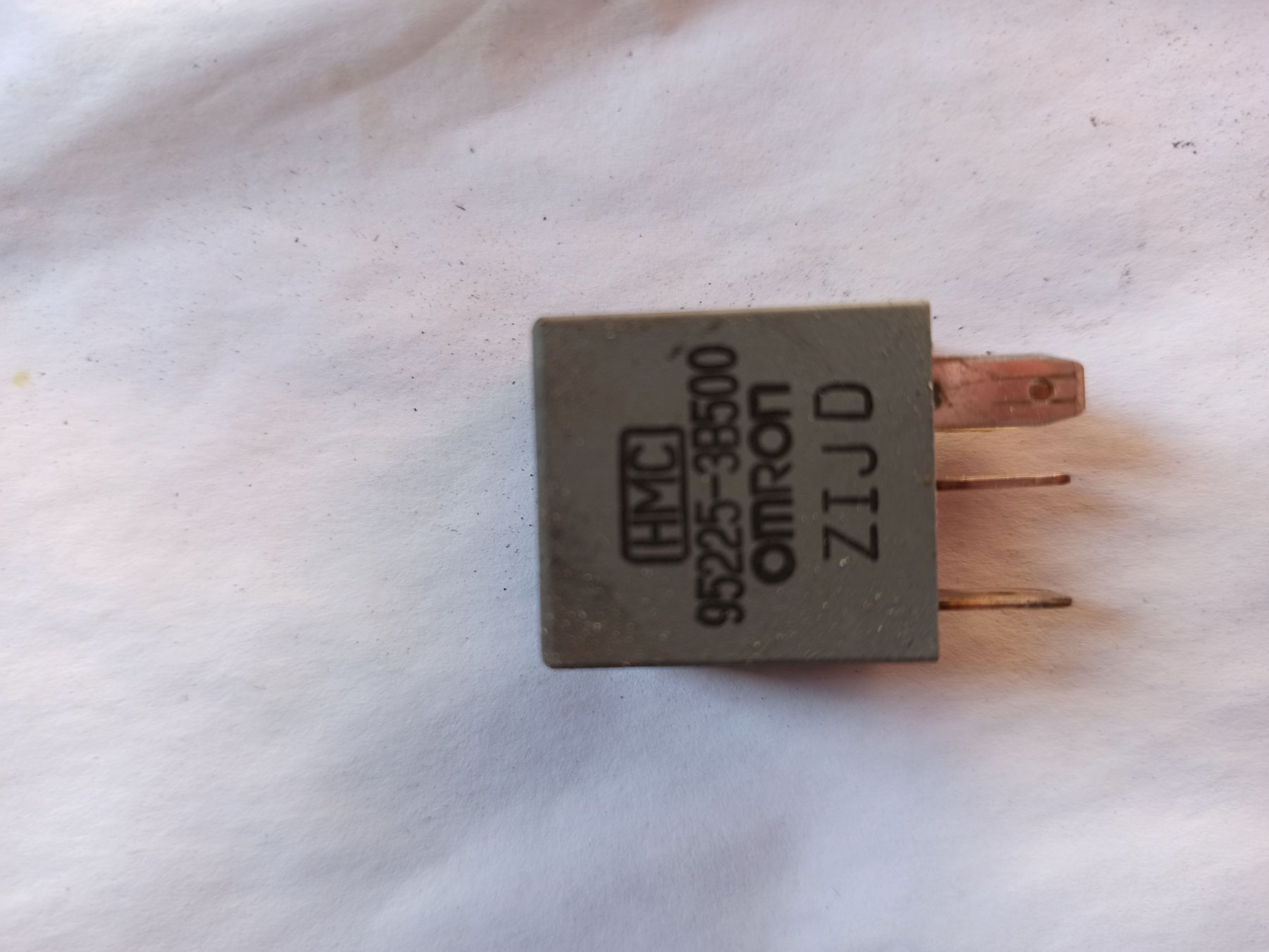 Hyundai Terracan HP (2001-2007) 952253B500