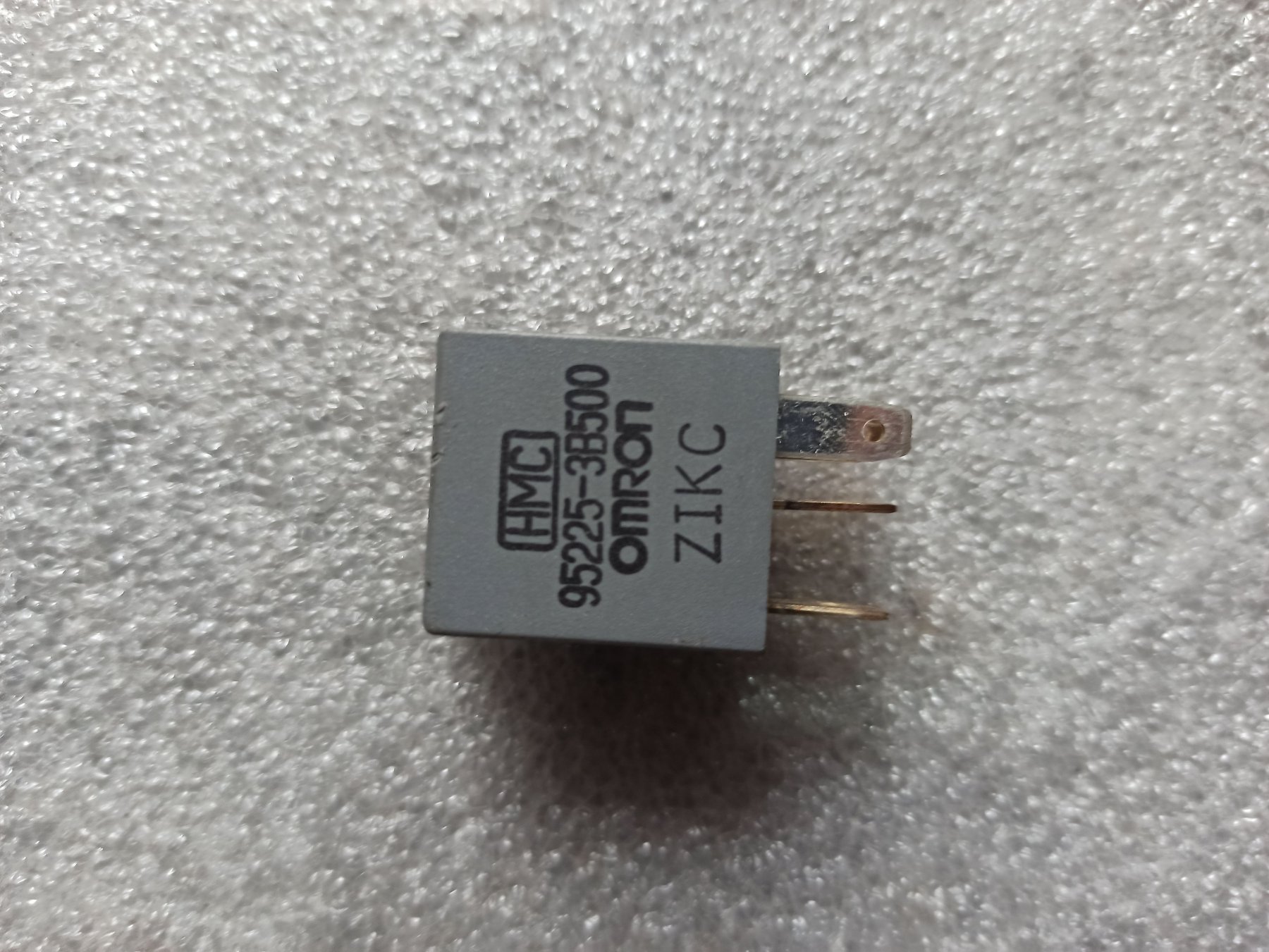 Hyundai Terracan HP (2001-2007) 952253B500