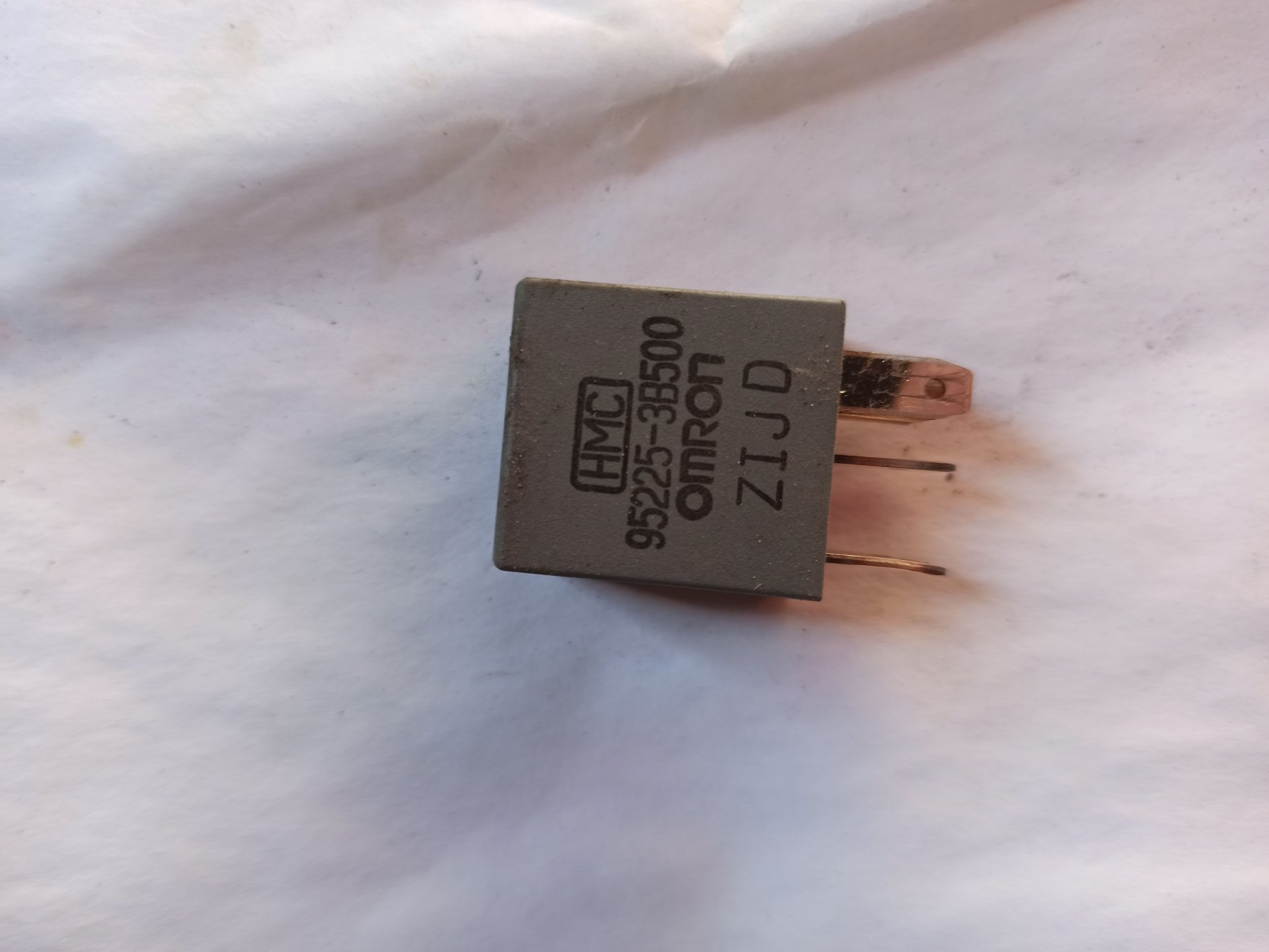 Hyundai Terracan HP (2001-2007) 952253B500