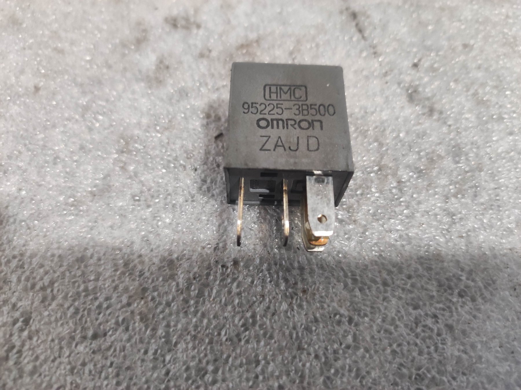 Hyundai Terracan HP (2001-2007) 952253B500