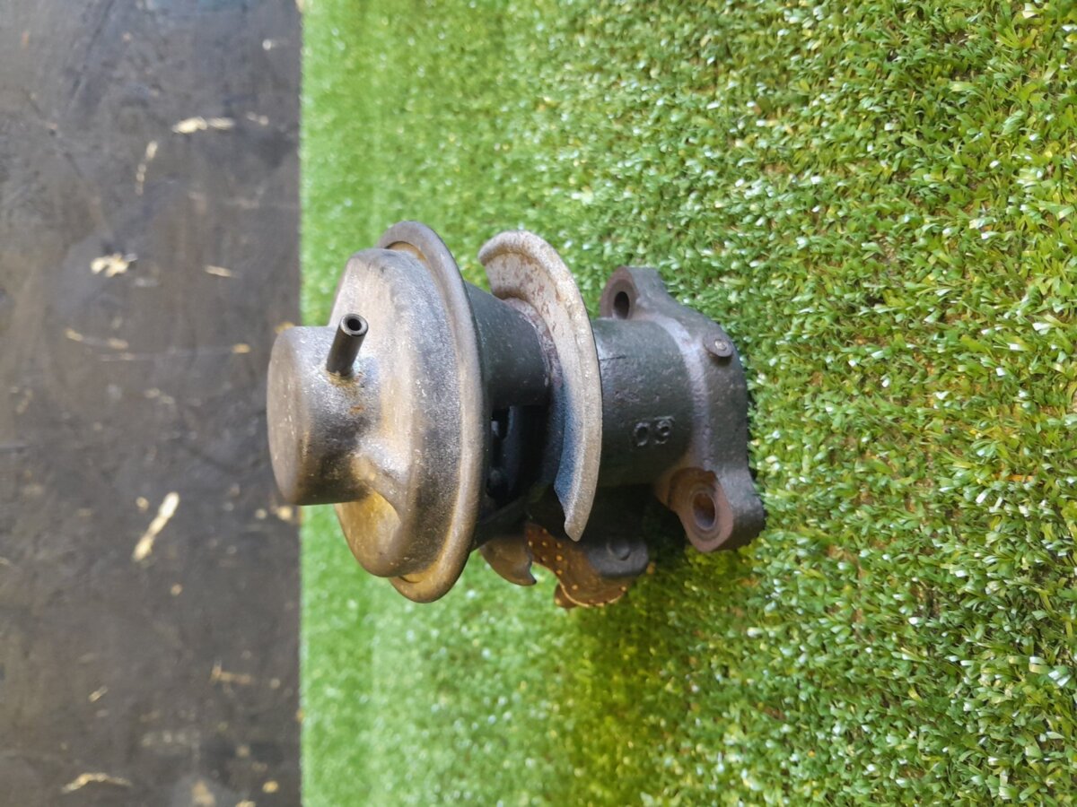 Клапан рециркуляції відпрацьованих газів EGR Hyundai Terracan HP (2001-2007) 284104X410