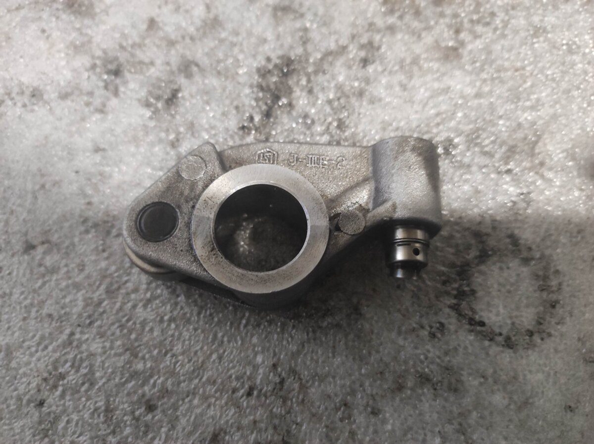 коромисло клапана, рокер Hyundai Terracan HP (2001-2007) 245314X100