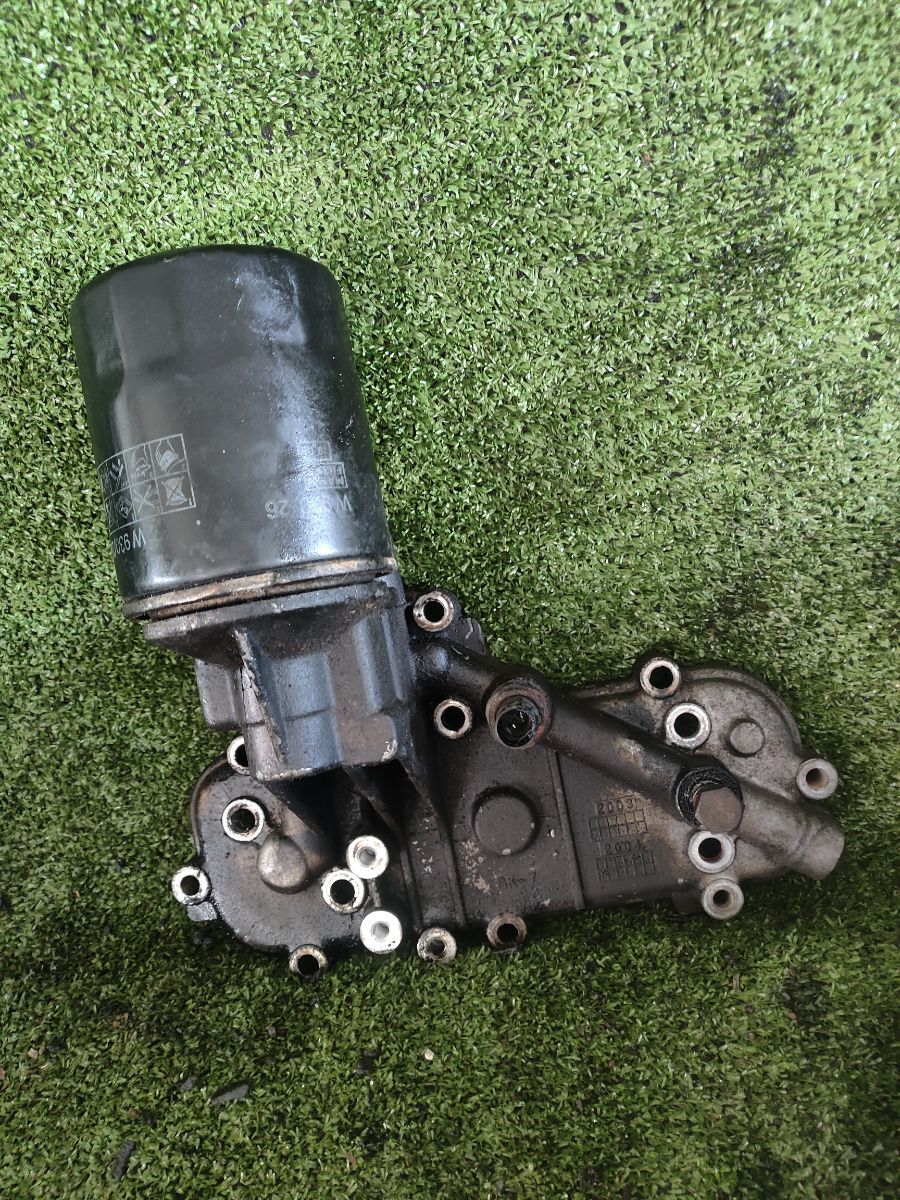 Корпус масляного фільтра  Hyundai Terracan HP (2001-2007) 263004X300