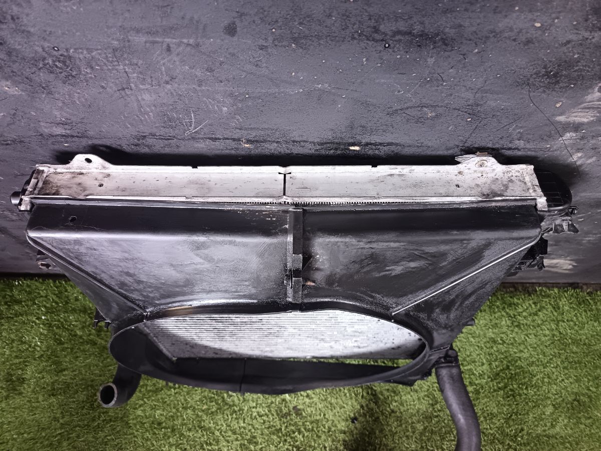 Радіатор охолодження  Hyundai Terracan HP (2001-2007) 25310H1910