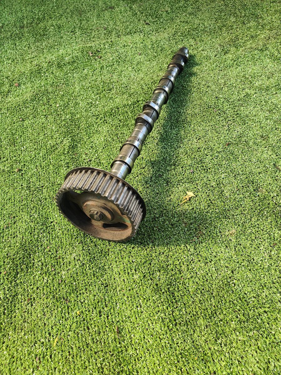 розподільний вал двигуна випускний Hyundai Terracan HP (2001-2007) 242104X000