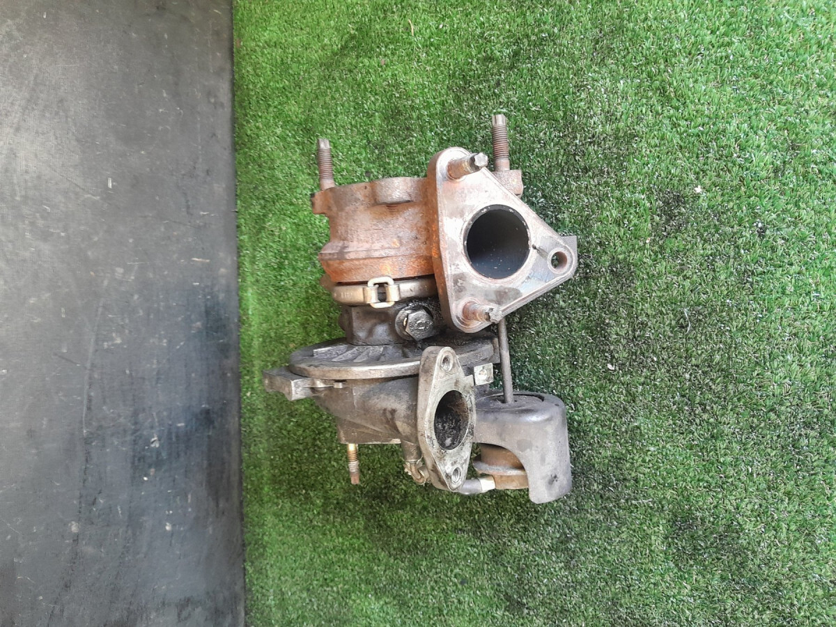 Турбіна Hyundai Terracan HP (2001-2007) 282004X400