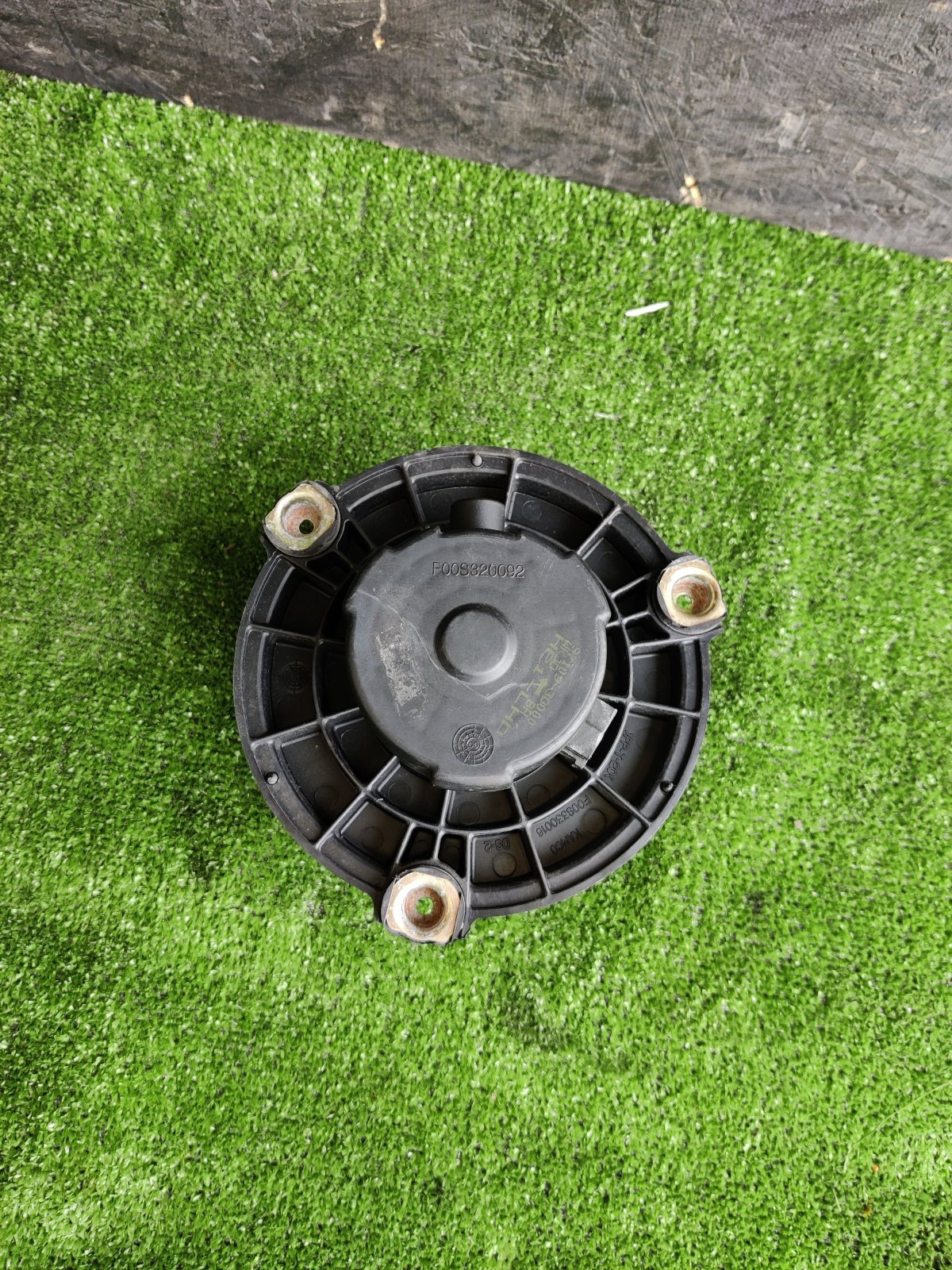 вентилятор грубки; електродвигуни (електродвигун обігрівача або розетка причепа штепсельная; Електромотор пічки; Моторчик пічки; Двигун вентилятора пічки (обігрівача салону)) Hyundai Terracan HP (2001-2007) 971093D000