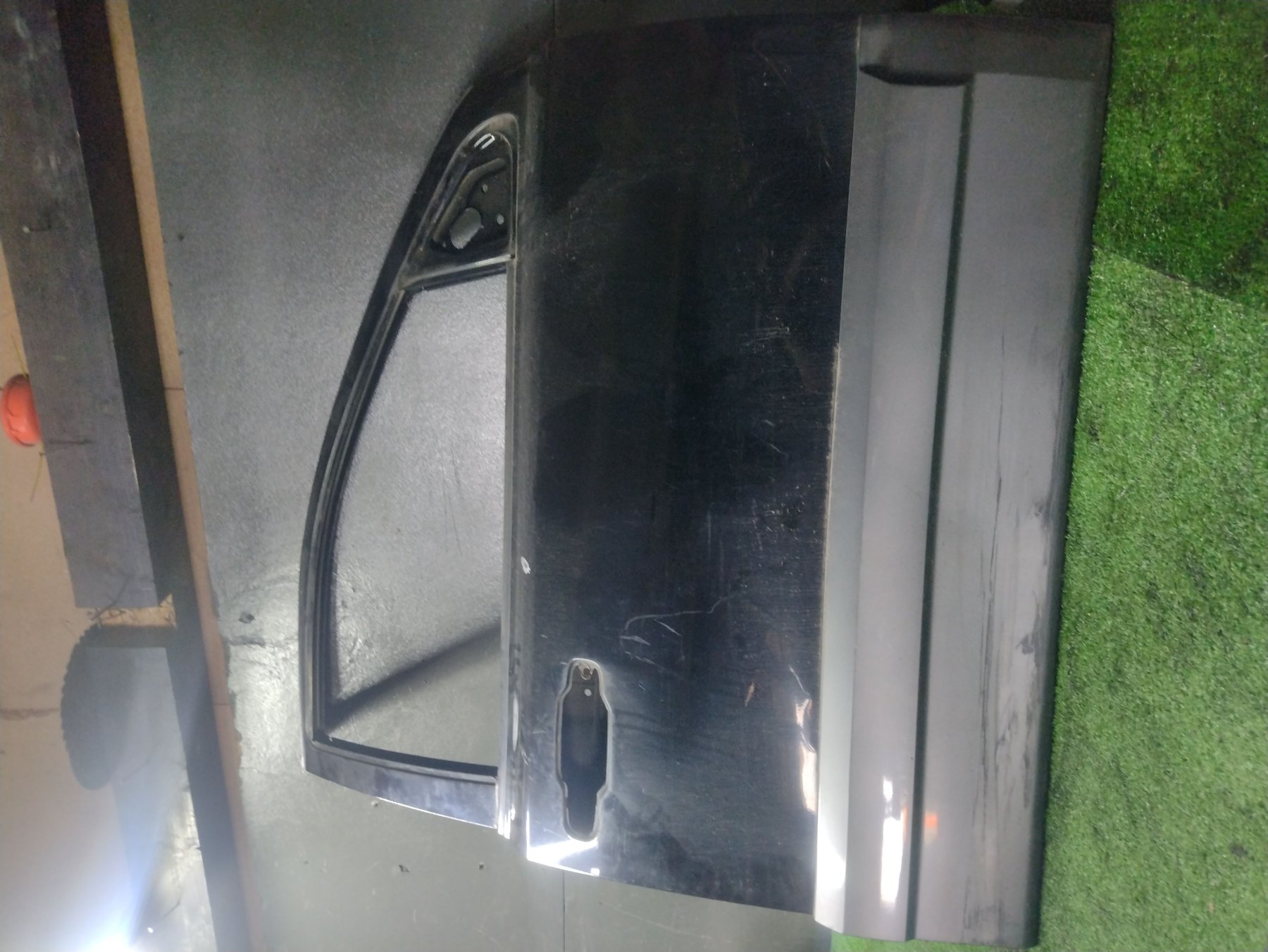 Двері передні праві KIA Sorento JC (2002-2009) 760043E111