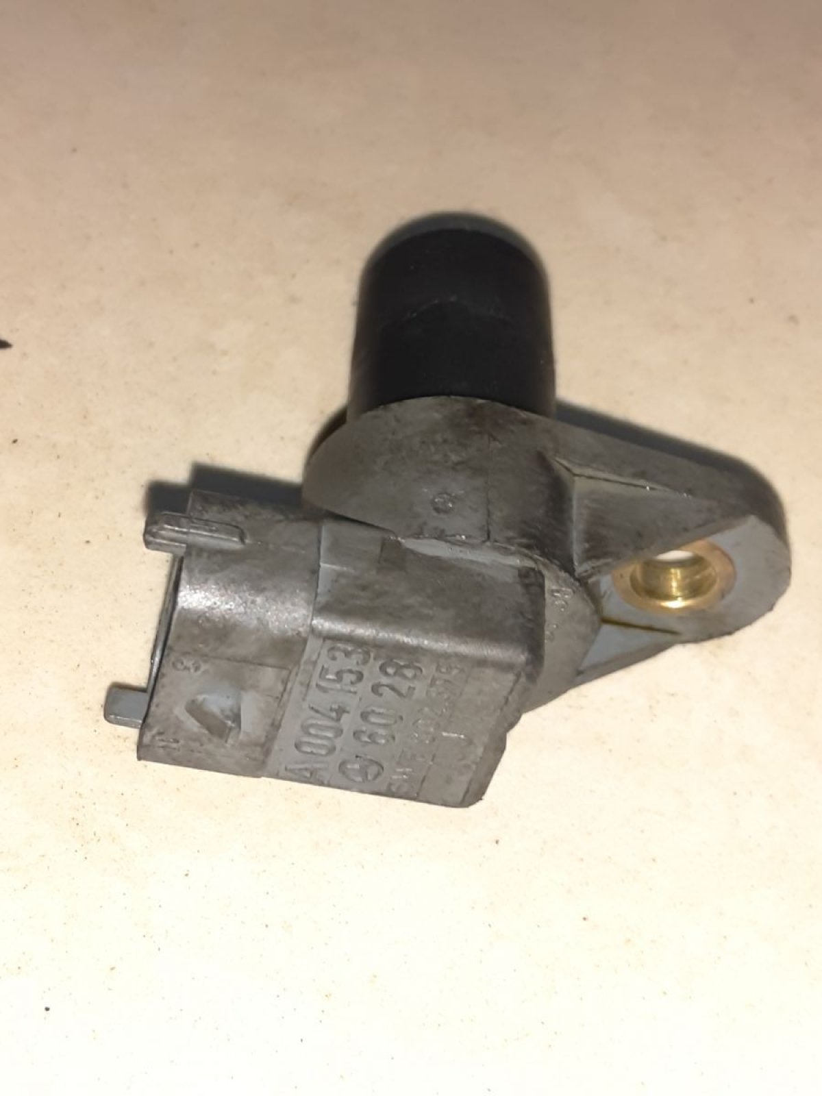 датчик обуртів распредвалу; датчик положення розподільного валу; датчик розподільного вала; датчик фаз; датчик частоти обертання розподілвалу; дпрв; датчик положення розподільного Mercedes-Benz C-Class W203 (2000-2007) A0041536028