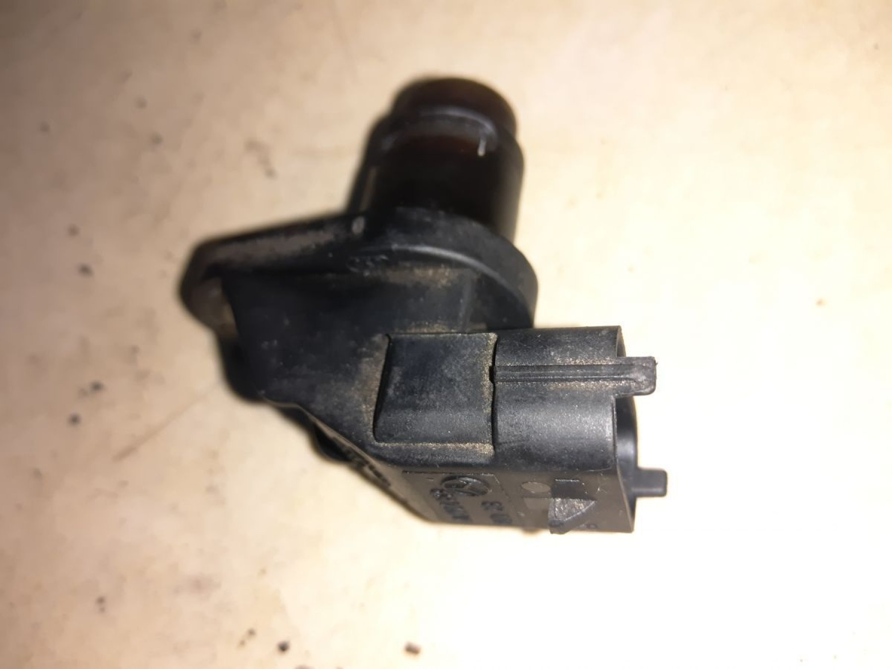 Датчик положення розподільчого валу Mercedes-Benz C-Class W203 (2000-2007) A0041536928