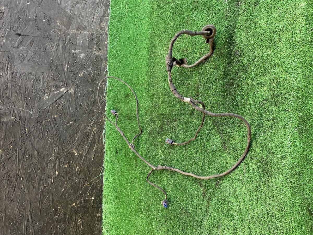 Проводка партроників Mercedes-Benz C-Class W203 (2000-2007) 1405403481