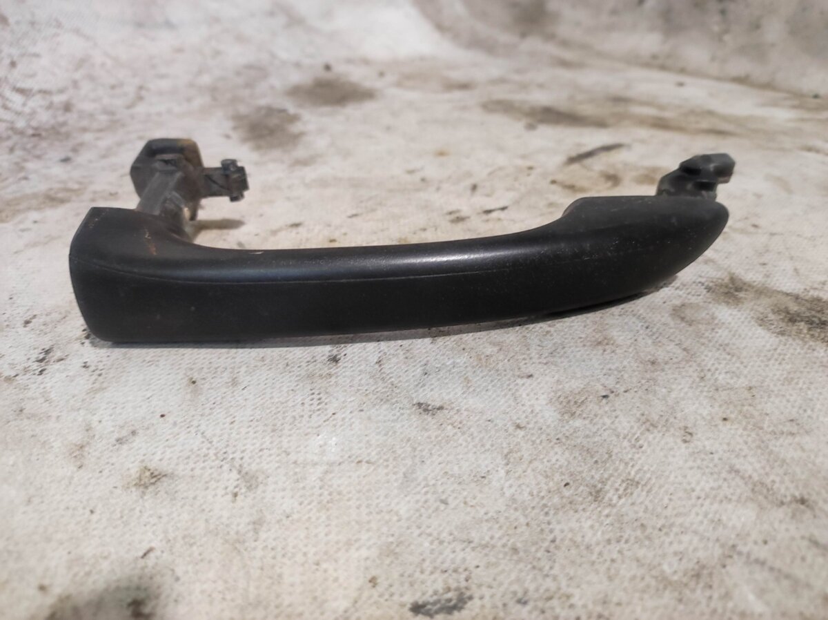 Ручка дверей зовнішня задня права Mercedes-Benz C-Class W203 (2000-2007) A2037600434