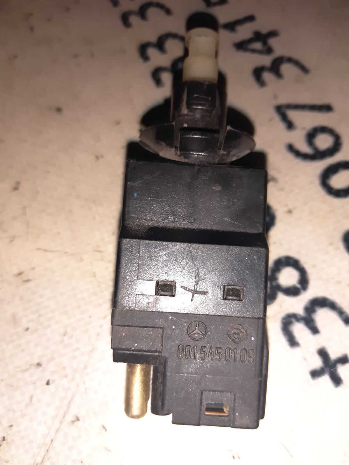Датчик педалі гальма Mercedes-Benz E-Class W210 (1995-2003) 0015450109
