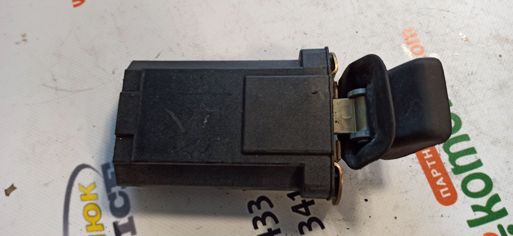 Обмежувач відкриття дверей, передній Mercedes-Benz E-Class W210 (1995-2003) A2027200216