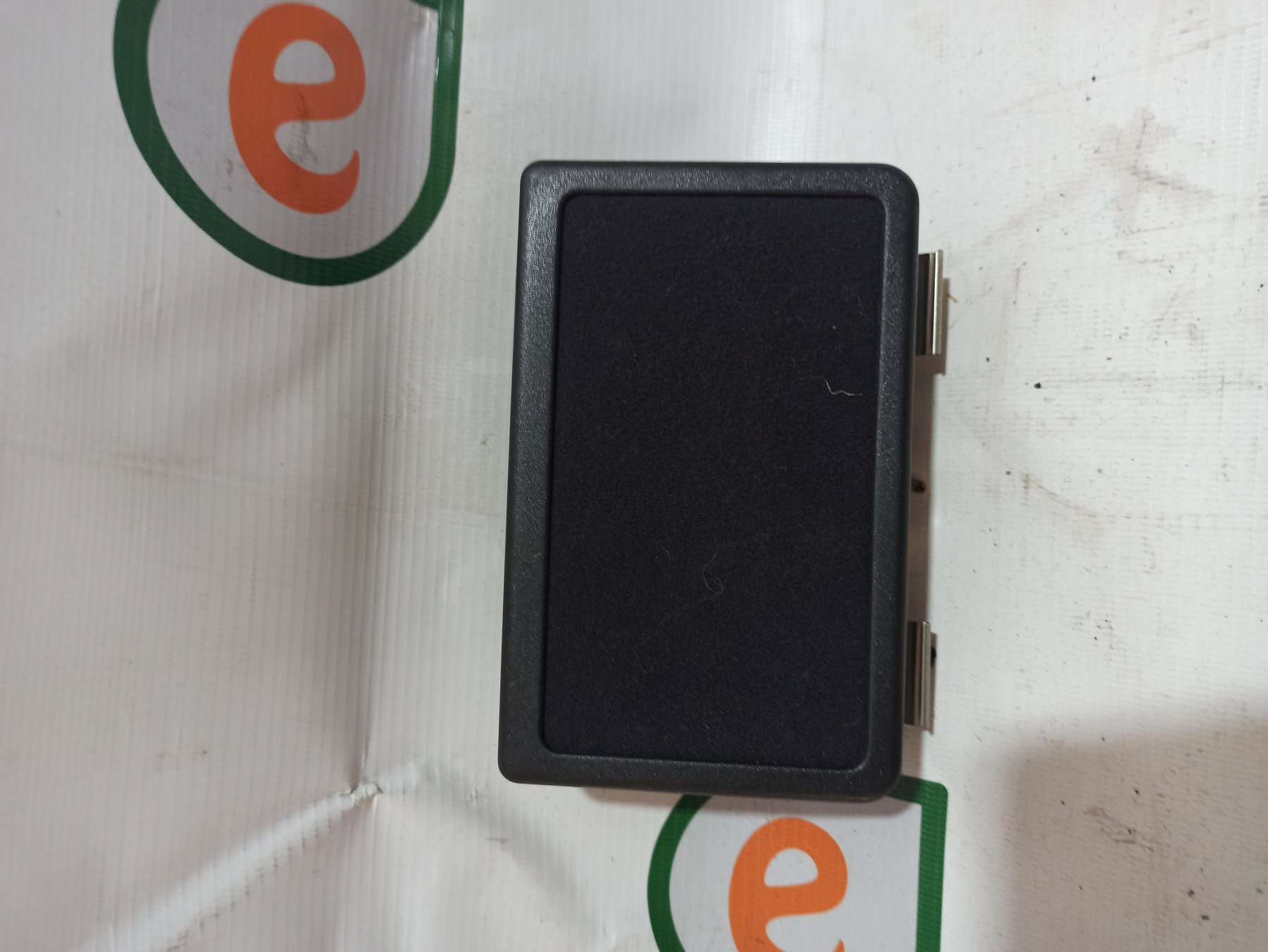 Пепельница задней двери ( правой / левой ) Mercedes-Benz E-Class W210 (1995-2003) A21081010309B51