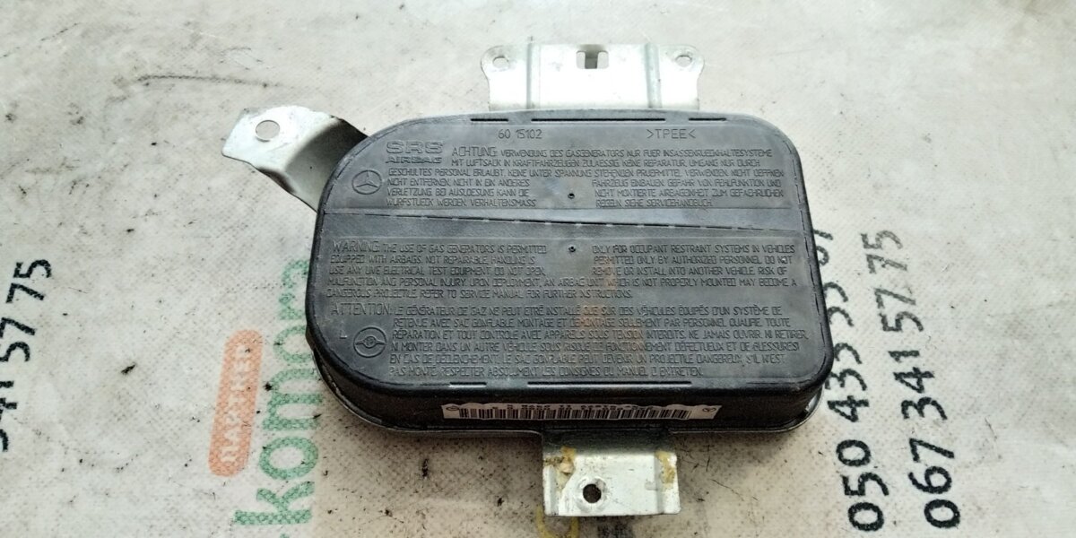 Подушка безпеки Mercedes-Benz E-Class W210 (1995-2003) A2108601105