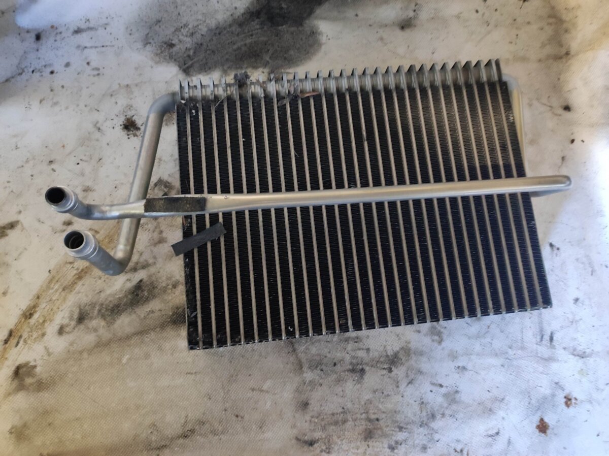 Радіатор кондиціонера салонний, Mercedes-Benz E-Class W210 (1995-2003) A2108300858