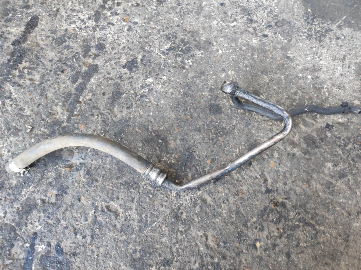 шланг гпк, низького тиску, від рейки/механізму до бачка Mercedes-Benz E-Class W210 (1995-2003) A2109972682