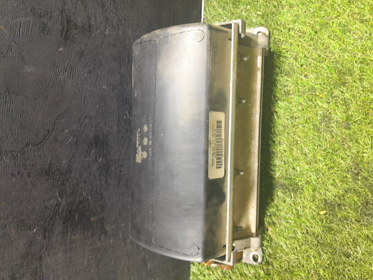 Подушка безпеки Airbag пасажира Mercedes-Benz ML-Class W163 1997-2005 A1638600705